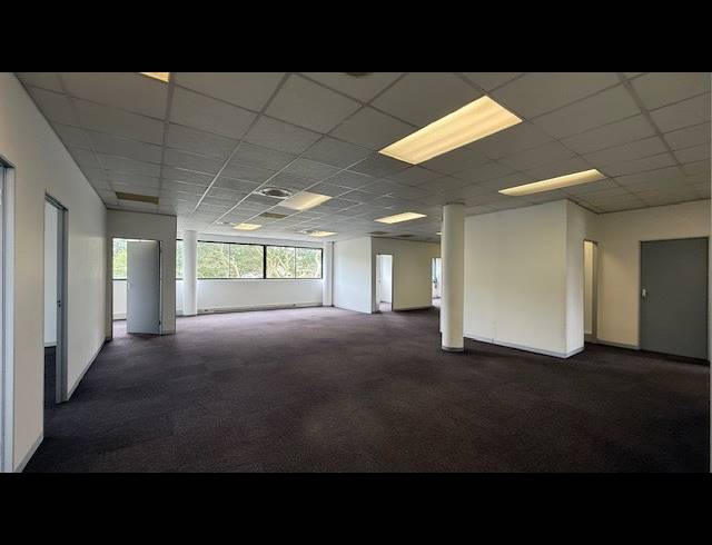 364M² OFFICE TO LET IN UMGENI BUSINESS PARK